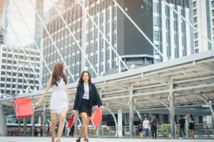 luxury shopping in the UAE