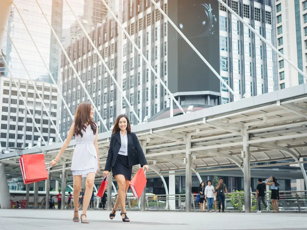 luxury shopping in the UAE
