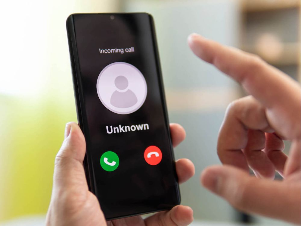 Person receiving a suspicious video call from someone claiming to be Dubai Police. (Video Call Scam Dubai)