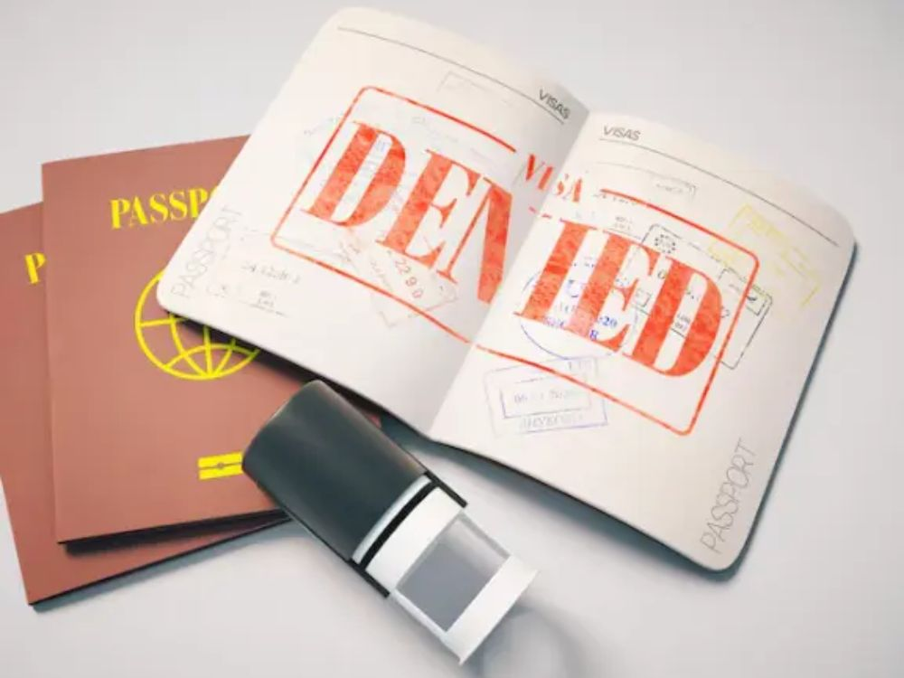 UAE Suspends Visas for 9 Countries Temporarily.