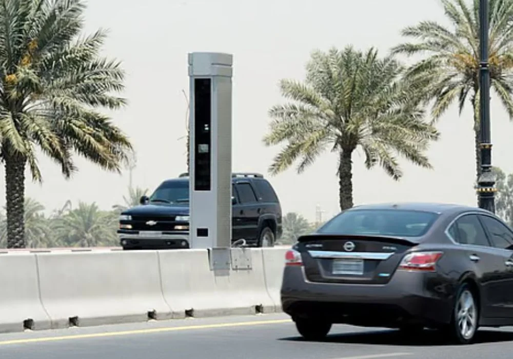 "Sharjah Police smart device to detect traffic violations”