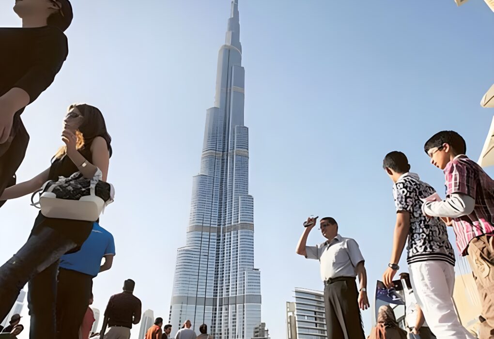Dubai Tourist hit 15.7 Million Record
