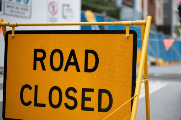 Dubai’s RTA temporary block on Airport Road Dubai