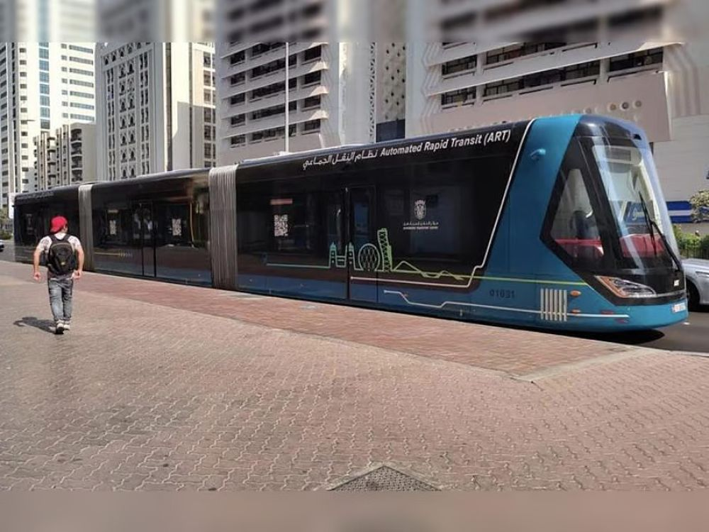 Abu Dhabi Electric ART Bus Route launched connecting Saadiyat Island's cultural landmarks.