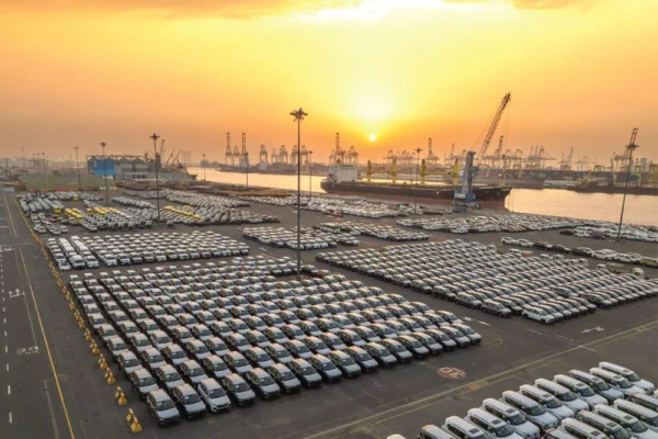 DUBAI EXPANDS JEBEL ALI PORT TO BOOST AUTOMOTIVE TRADE - BIGGEST CAR TRADE HUB.