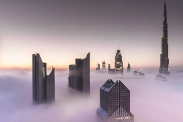 “UAE weather this week forecast showing rain, fog, and temperature shifts”