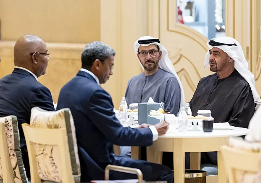 UAE President meets Seychelles President.