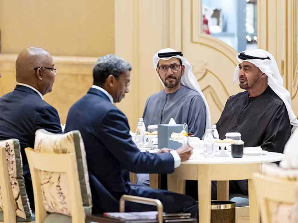 UAE President meets Seychelles President.